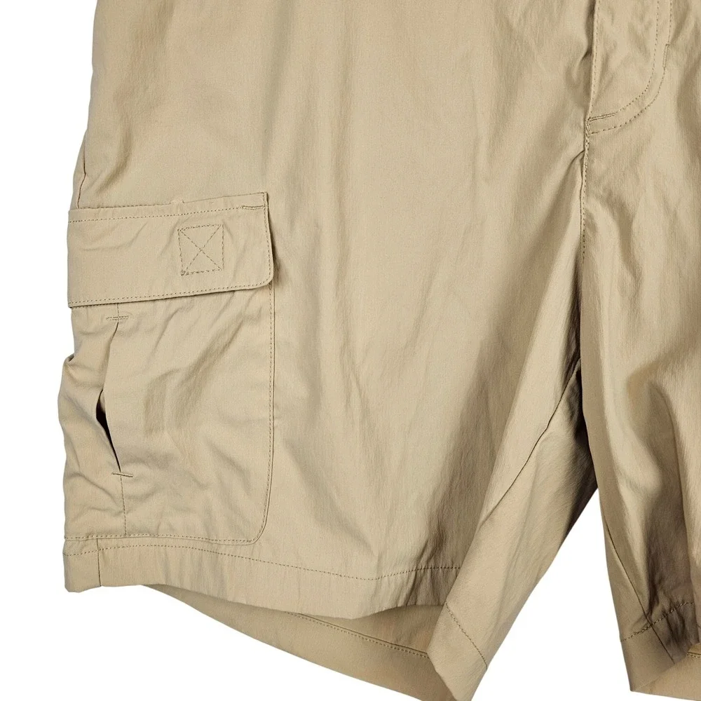 LL Bean Men's Cresta Hiking‎ Cargo Shorts Tan Khaki Nylon Spandex Stretch Medium